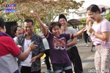 Una alegría contagiante por la comunidad filipina.